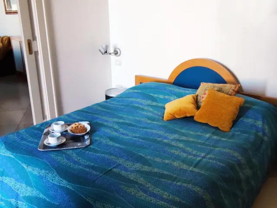 Scesa San Michele Apartment Bari Bagian luar foto