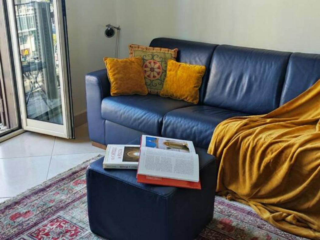 Scesa San Michele Apartment Bari Bagian luar foto