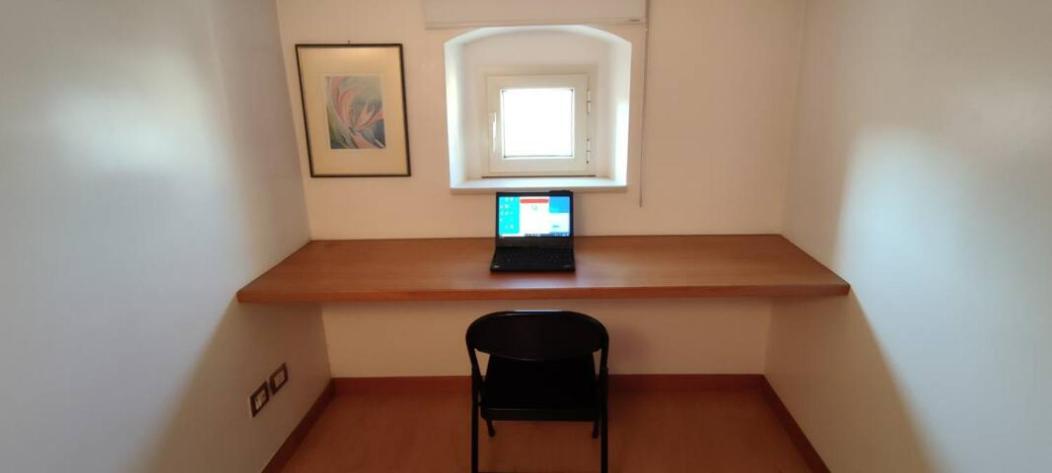 Scesa San Michele Apartment Bari Bagian luar foto