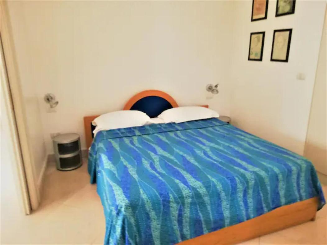 Scesa San Michele Apartment Bari Bagian luar foto