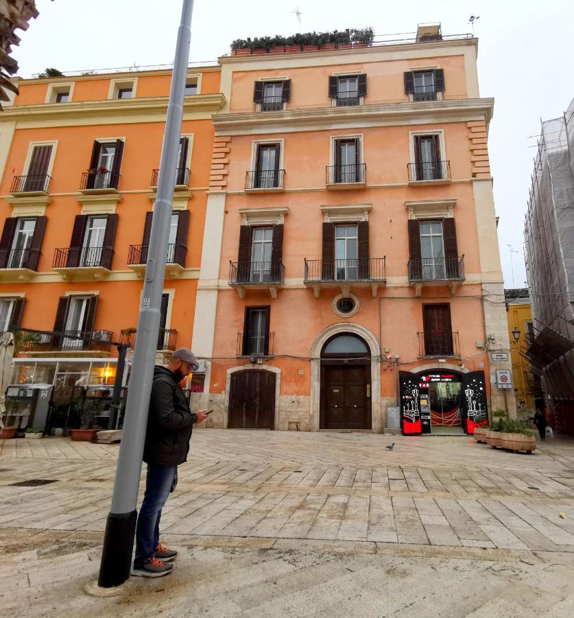 Scesa San Michele Apartment Bari Bagian luar foto